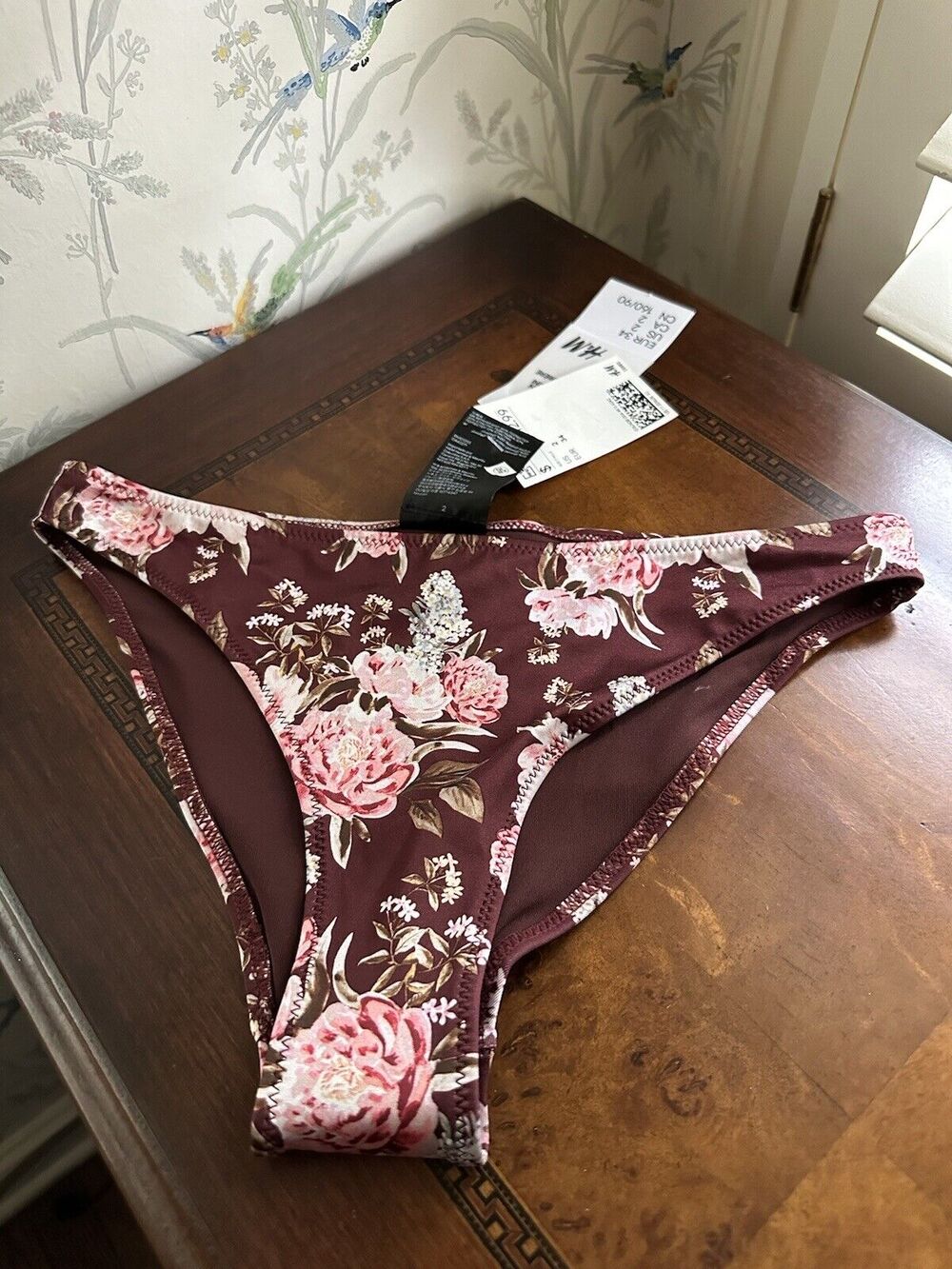 New With Tag H&M Bikini Bottom Womens size 2 Purple Floral Swim
